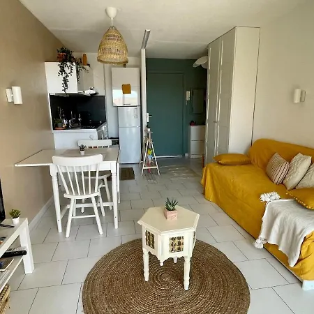Direct Port Et Apartment *