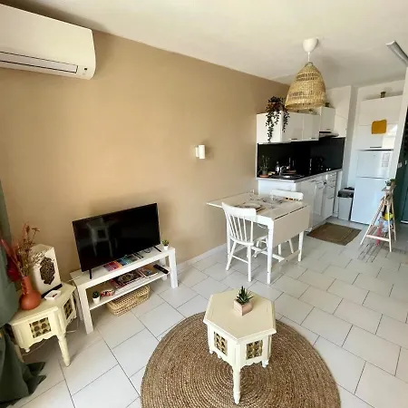 Apartmán Port Calme & Plages A Pied, Menage Inclus, Parking Couvert