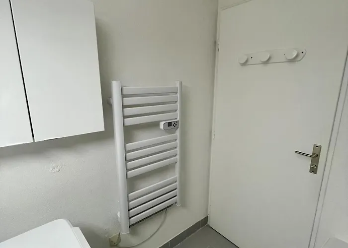 Direct Port Et Appartement *